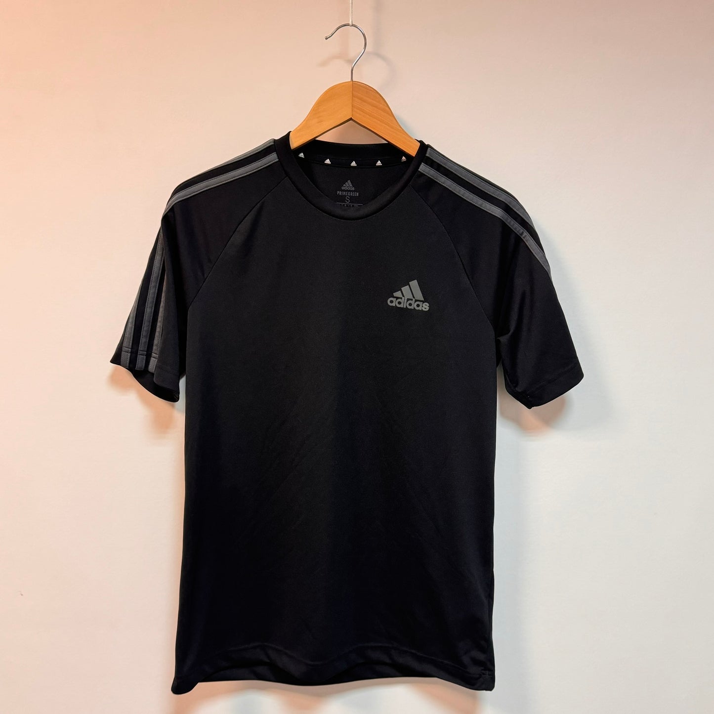 T-Shirt Adidas S