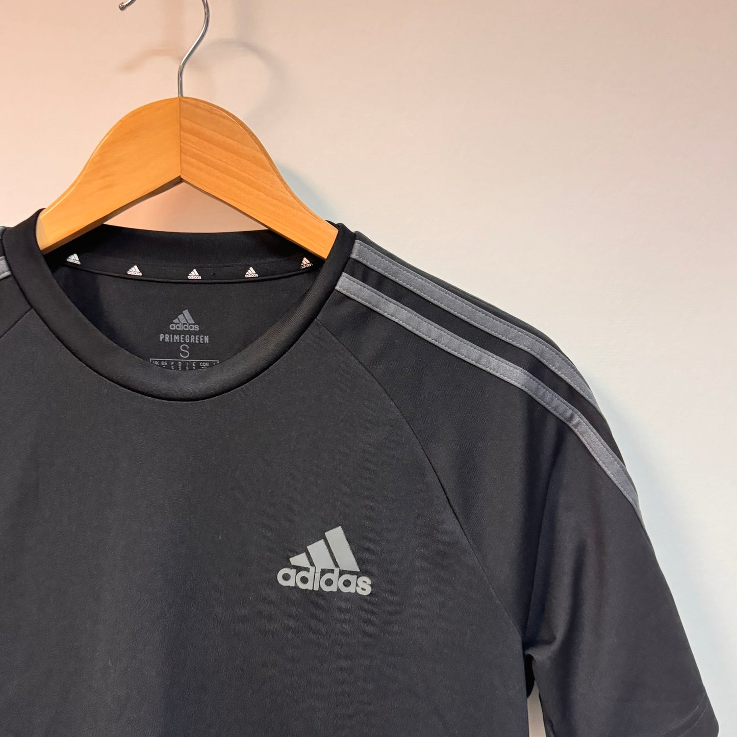 T-Shirt Adidas S