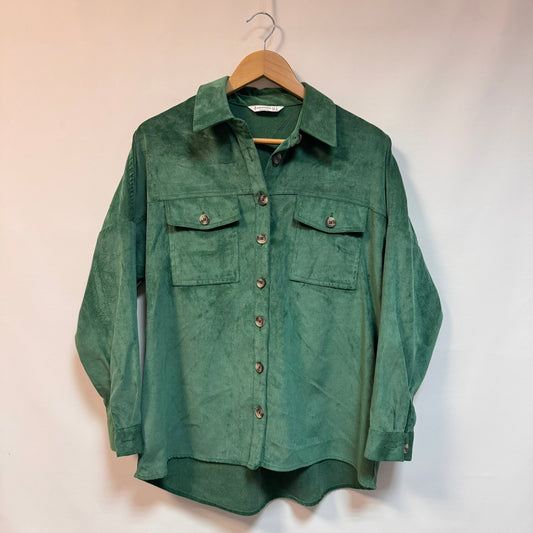 Camisa verde Stradivarius S