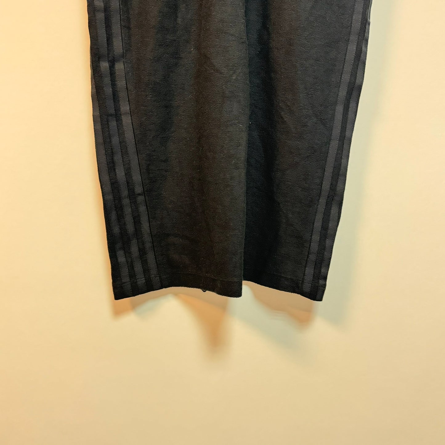 Saia Adidas 34